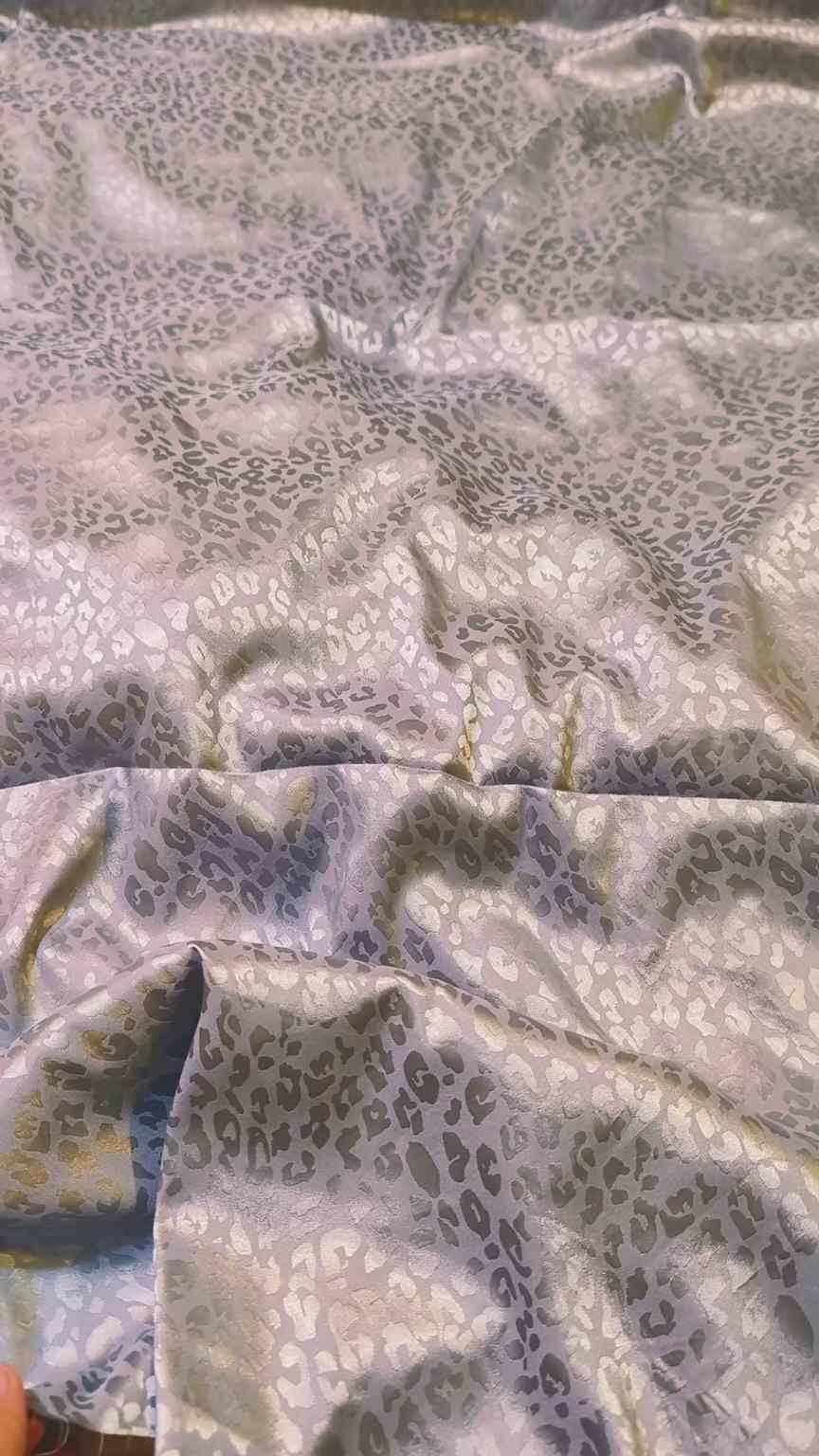 🥳 Sale Sale M-1195  Rs.1290 Imported Winter Most Luxurious 3-D Broshia Silk Same print Shirt & Truzer 2pc