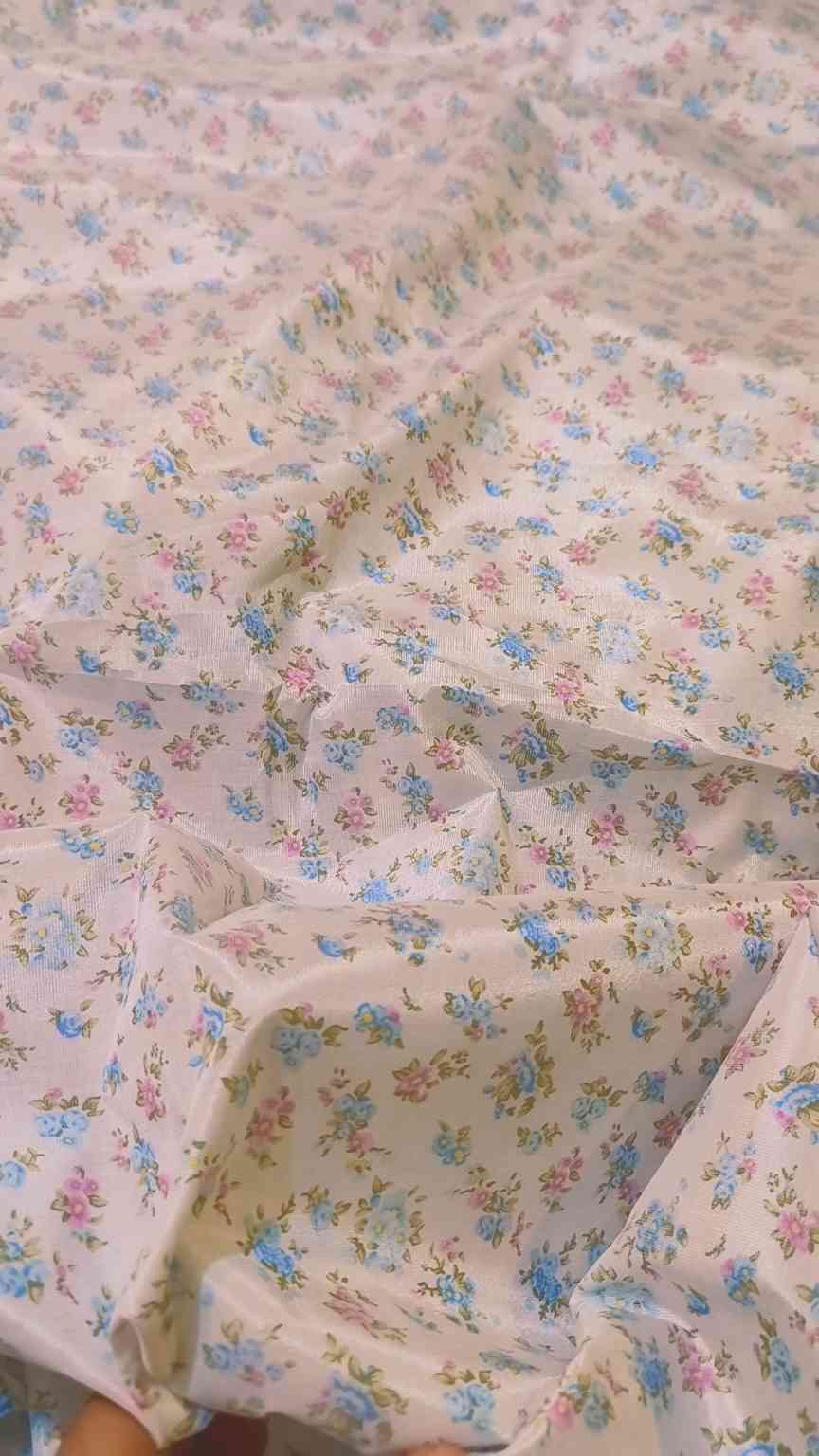 😱 Sale Sale M-1191  Rs.1190 Imported Most Luxurious Winter Viscose Silk Same print Shirt & Truzer 2pc
