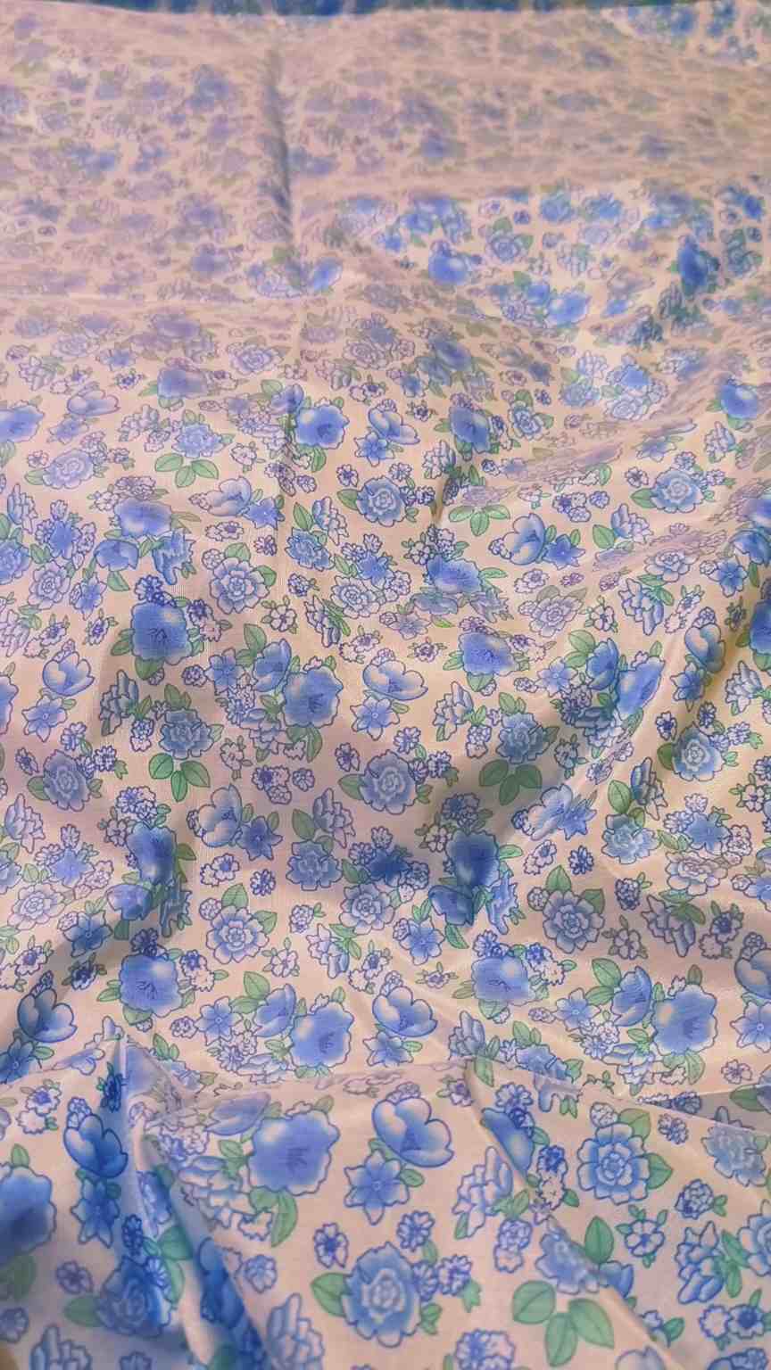 😱 Sale Sale M-1190 Rs.1190 Imported Most Luxurious Winter Viscose Silk Same print Shirt & Truzer 2pc