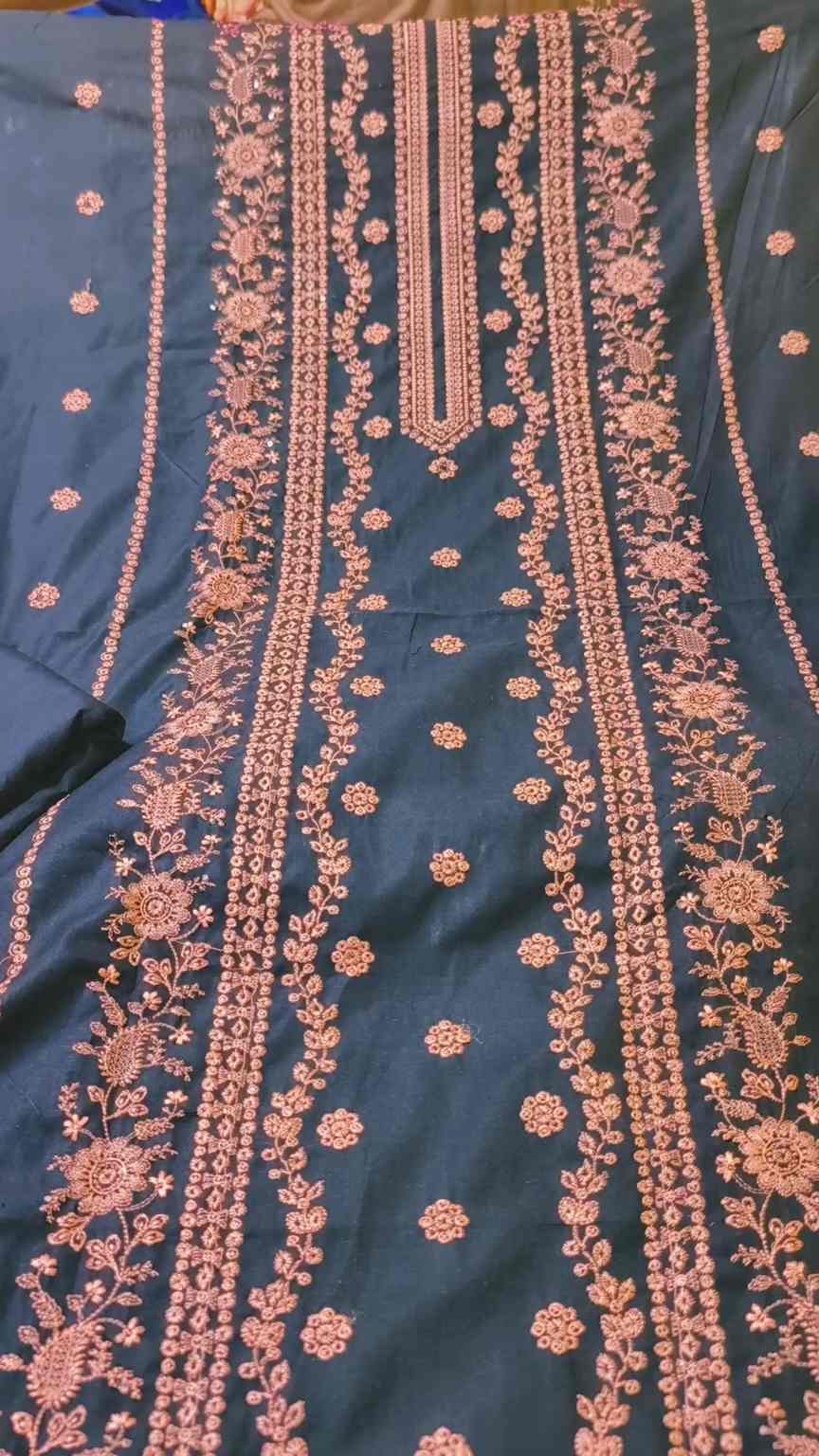 🥳 Sale Sale M-1057  Rs.1650 Imported Bareeze Embroidery Soft Khadder Shirt & Trouser 2pc