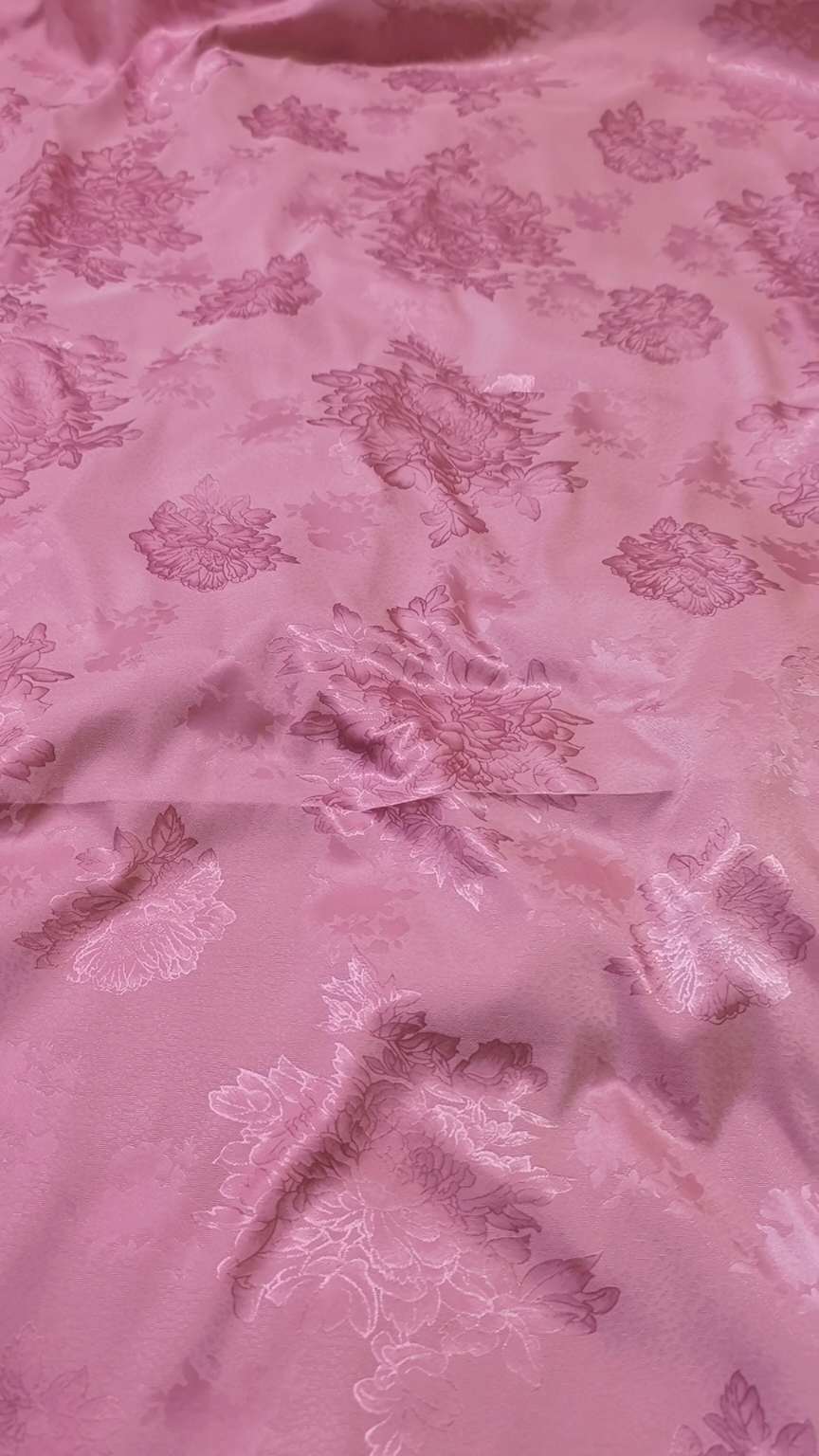 🥳Big Sale M-1142  Rs.1690  Imported Winter 3-D viscose Broshia China Patti Same print Shirt & Trouser 2pc