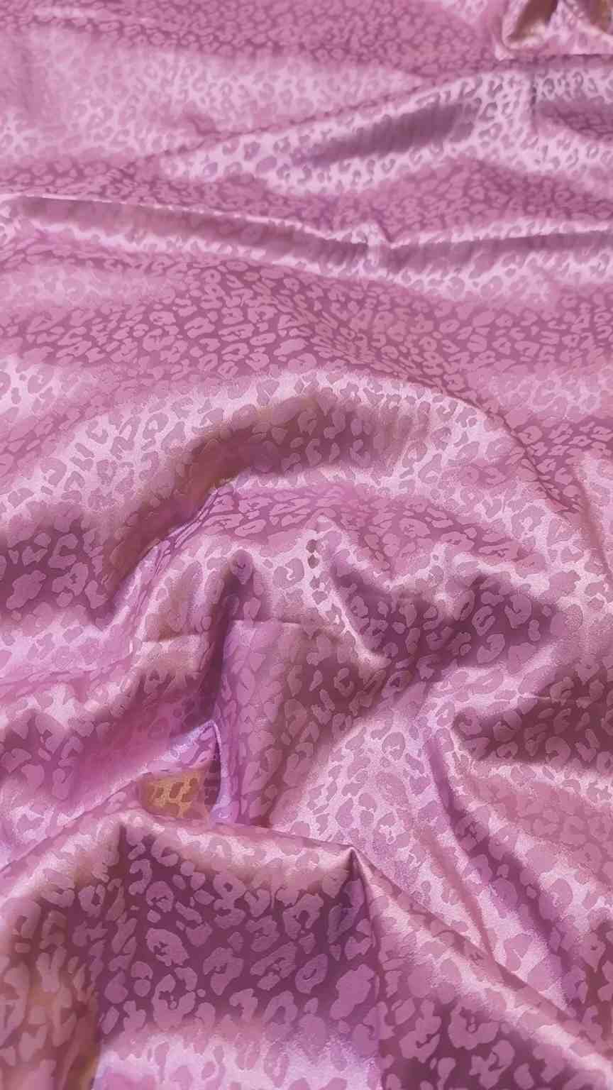 🥳 Sale Sale M-1196 Rs.1290 Imported Winter Most Luxurious 3-D Broshia Silk Same print Shirt & Truzer 2pc