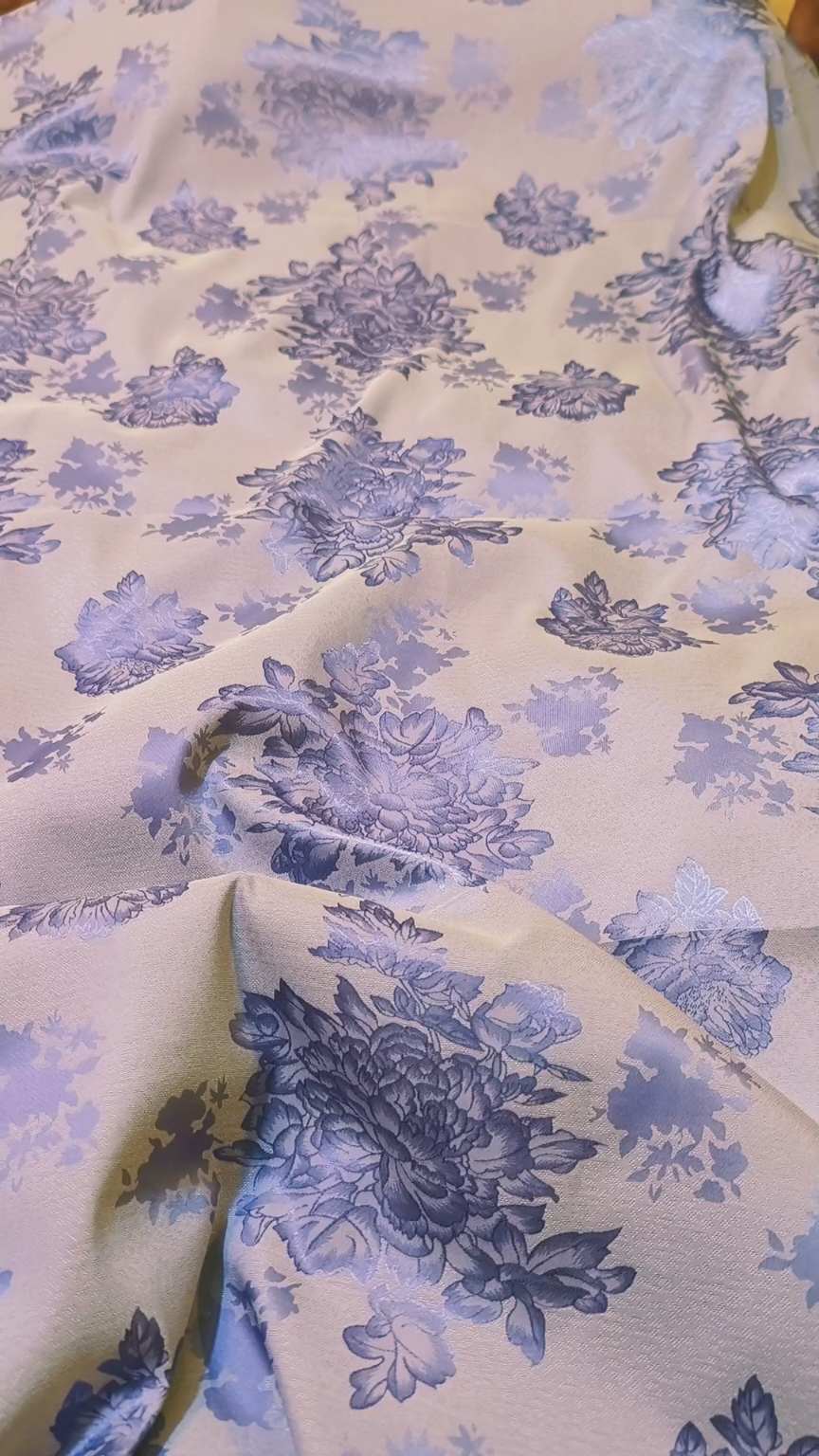 🥳Big Sale M-1141 Rs.1690  Imported Winter 3-D viscose Broshia China Patti Same print Shirt & Trouser 2pc