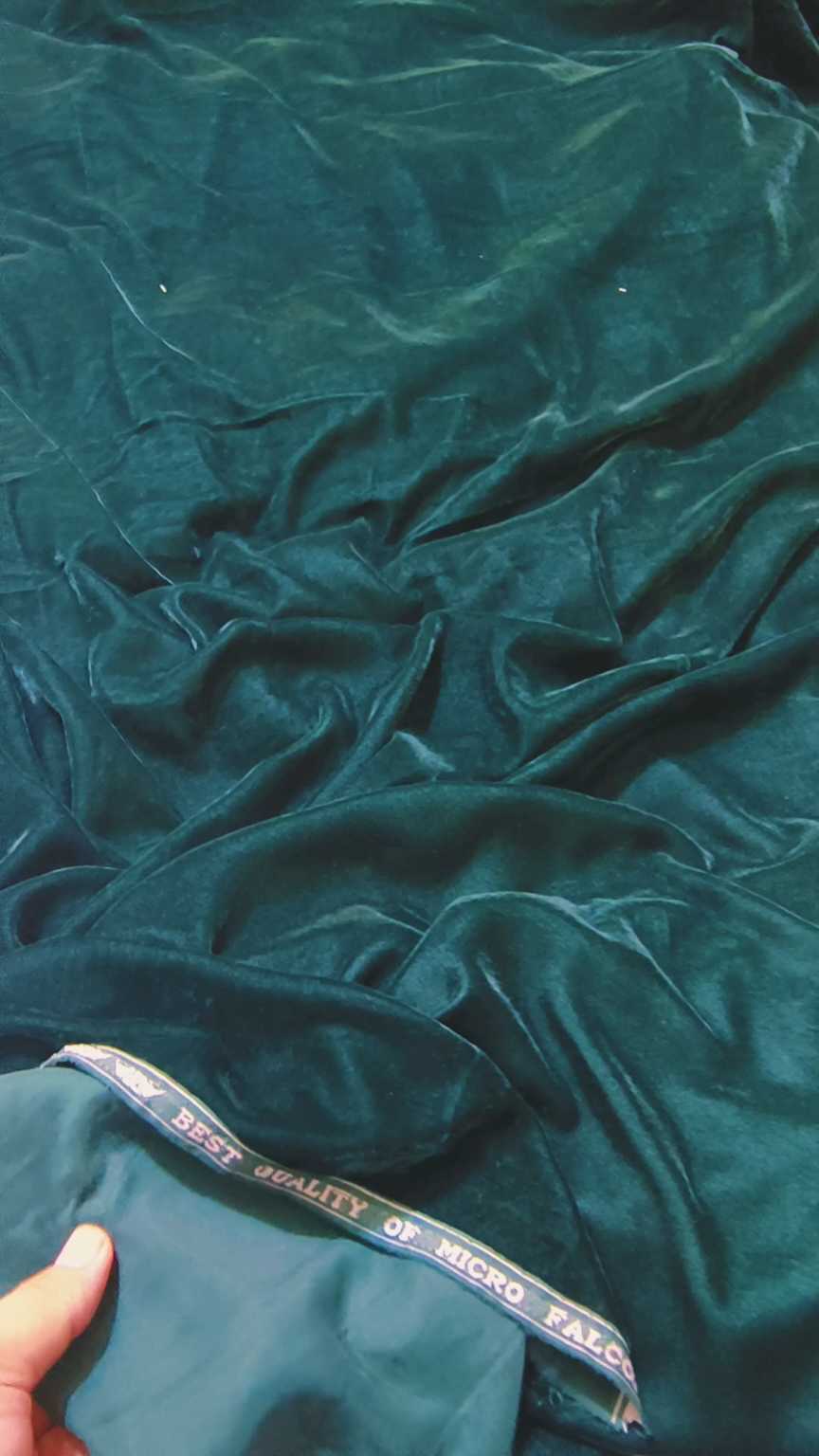 🥳 Sale Sale M-5197   Imported Original (Micro 9000) Velvet Same print Shirt & Truzer 2pc