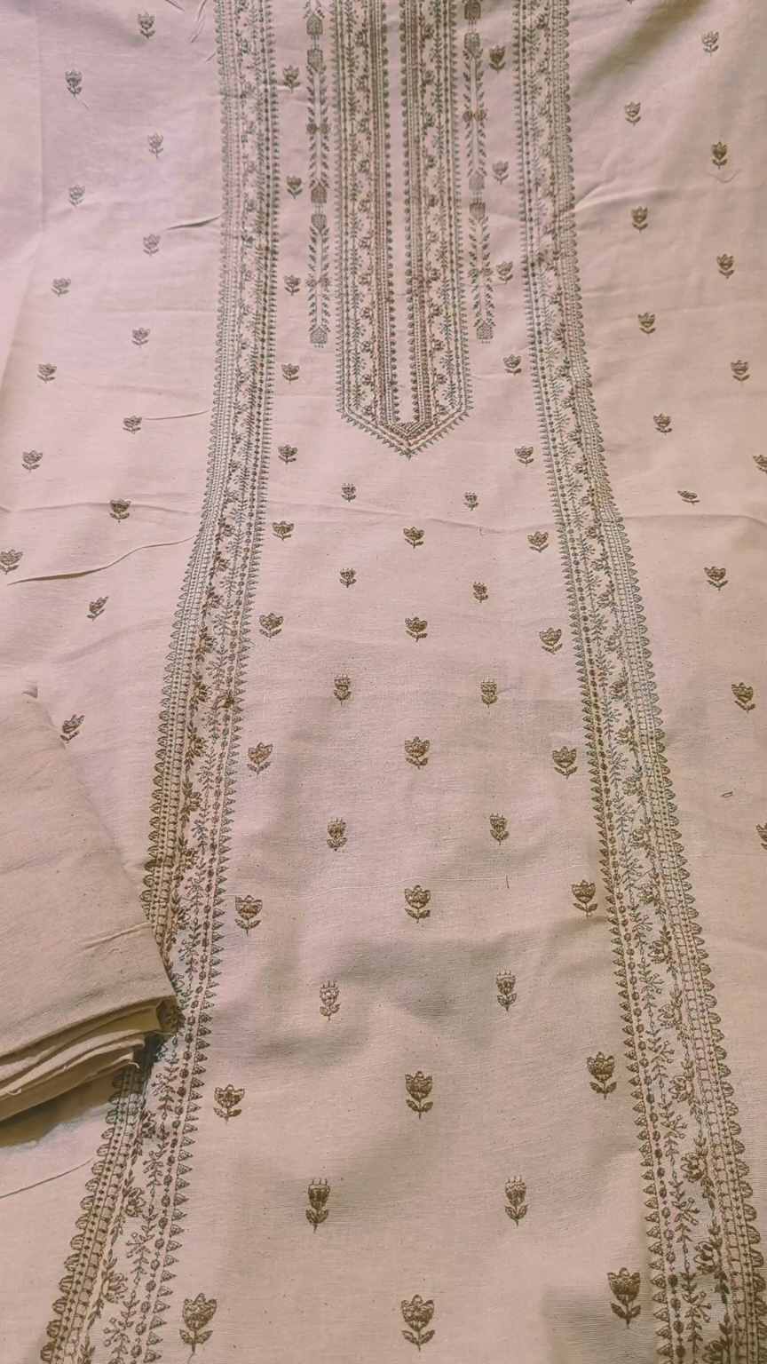 🥳 Sale Sale M-5318  Imported Breezy Embroidery in karandi Soft Khadder stuff Shirt & Truzer 2pc