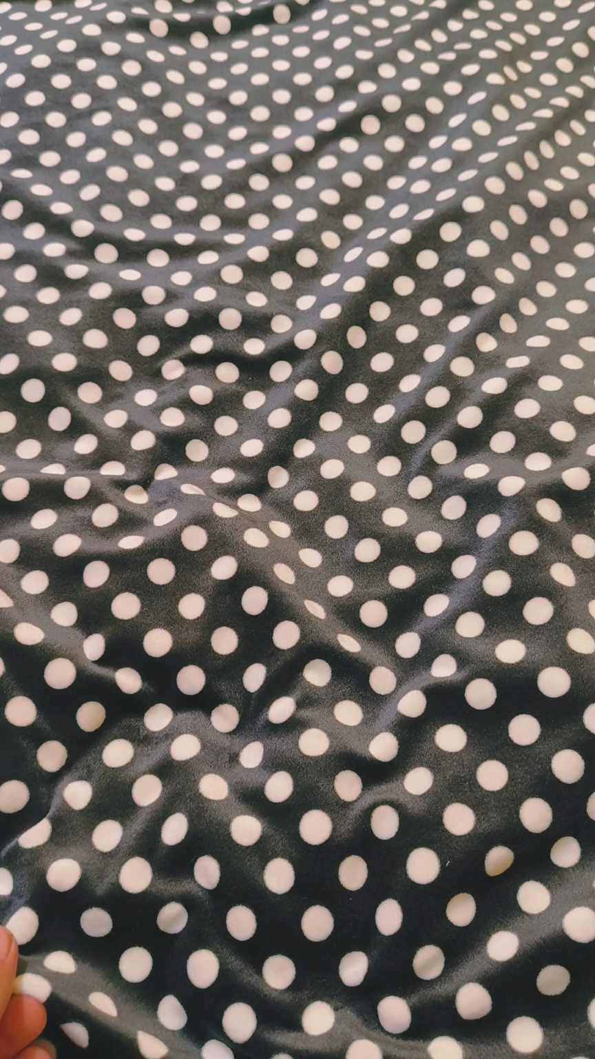 😱 New Arrivals M-5442 Imported Most Luxurious( Markhor Velvet) Same print Shirt & Truzer 2pc