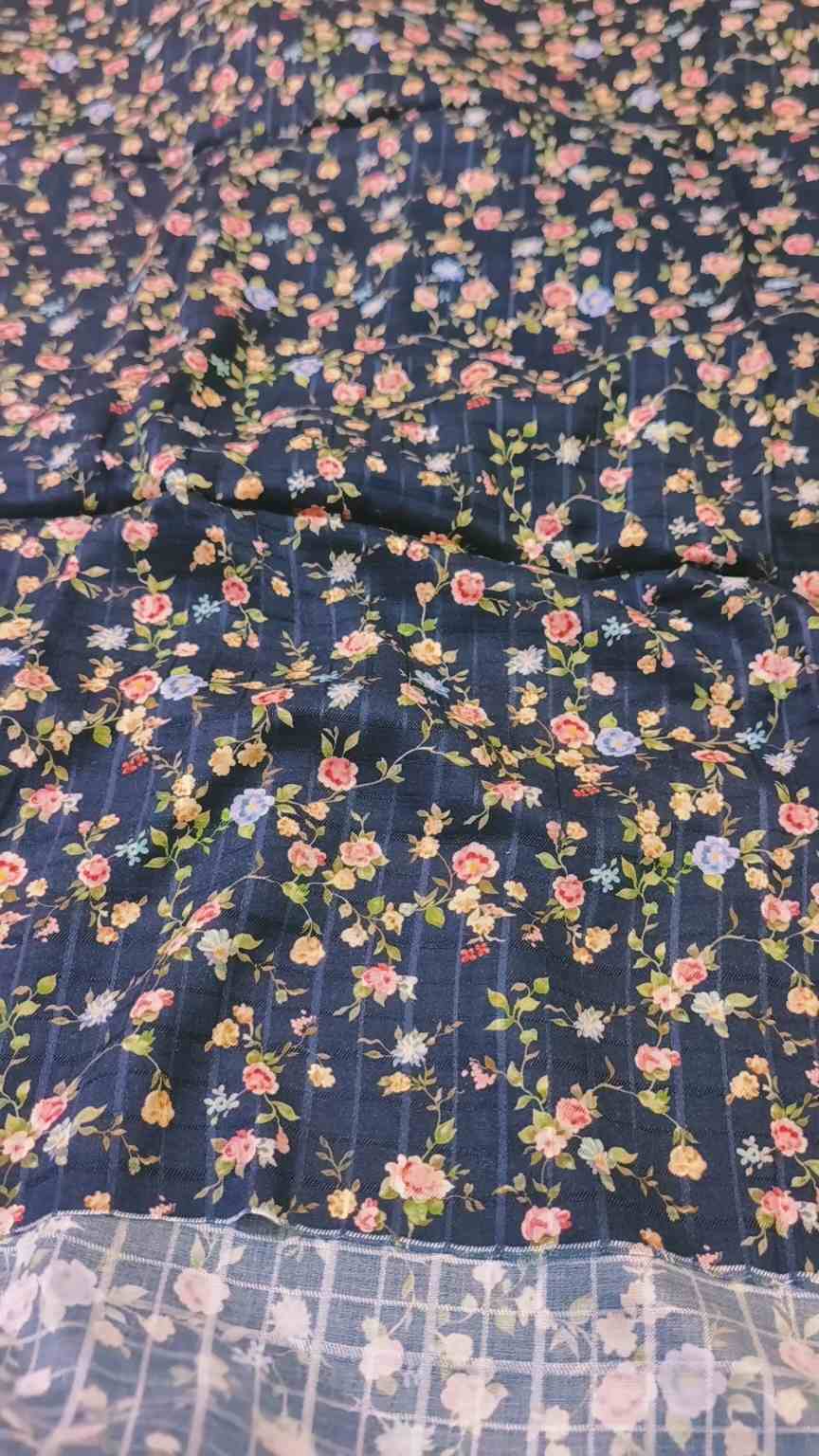 🥳 Sale Sale M-525  Rs.1850 Imported Most Luxurious (Jacquard Marina) Same print Shirt & Truzer 2pc