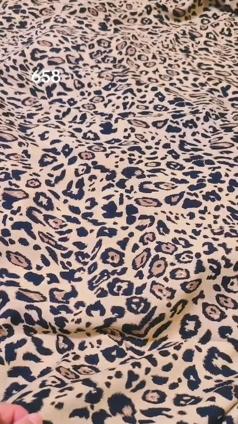 Rs.890 Sale Sale M-272  Imported korean Georgette 2pc (Jis Behno ka weight 100 kg se kam hai sirf Woh order krein