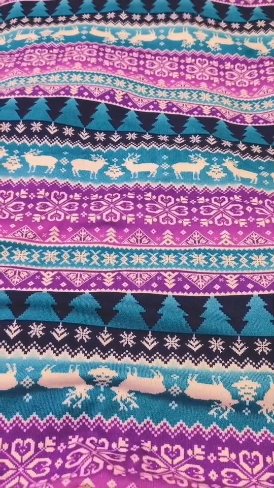 Rs.890 Sale Sale M-34  Imported Velvet 2pc (Jis Behno ka weight 100 kg se kam hai sirf Woh order krein
