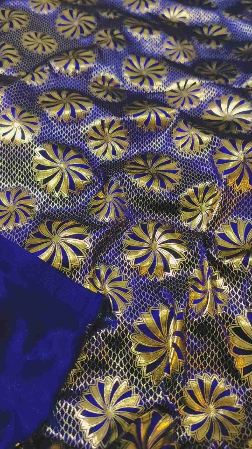 🥳New Arrivals M-576  Rs.1490 Imported Embossed Gold  Korean Shesha Velvet Same print Shirt & Truzer 2pc