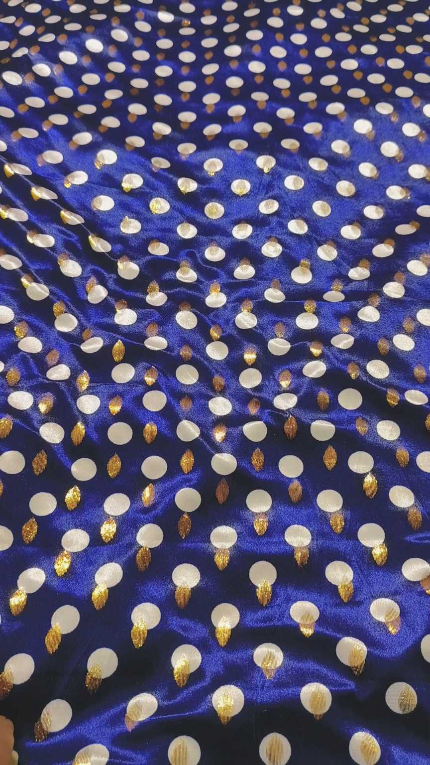 🥳 Sale Sale New Arrivals M-5619 . Imported Luxury Gold Zaree Bunch Korean Shesha Velvet Same print Shirt & Truzer 2pc