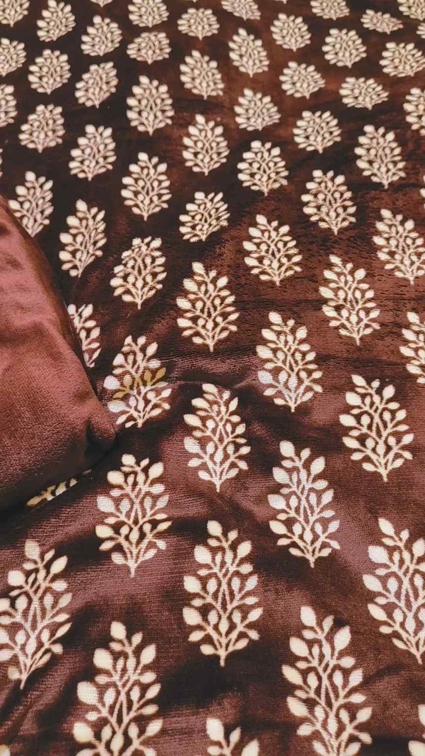 🥳New Arrivals Sale Sale M-5784   Imported (Cat- Furr Velvet) Shirt & Truzer 2pc -