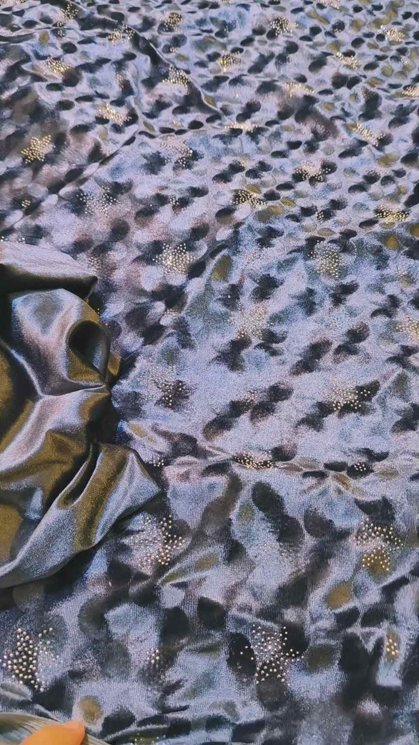 🥳 Sale Sale New Arrivals M-5926  .Imported 3-D Nago Wali Korean Velvet Same print Shirt & Truzer 2pc