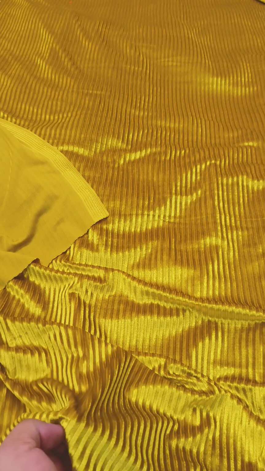 🥳 Sale Sale M-5939  Imported 3-D High quality korean Palachi Velvet Same print Shirt & Truzer 2pc