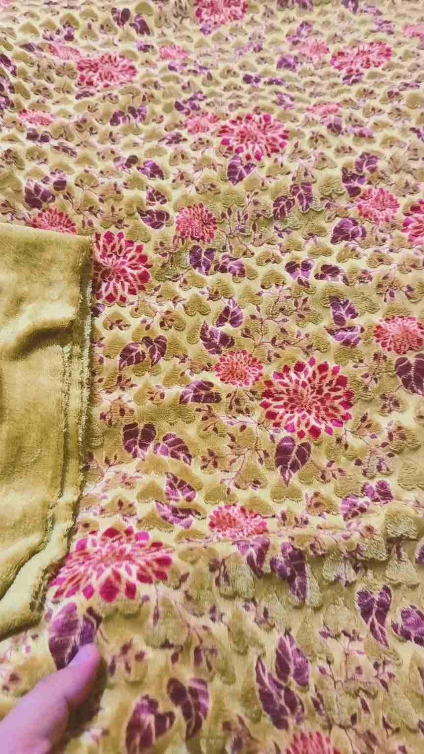 🥳 Sale Sale M-6245  Imported 3-D palachi Velvet Furr 2pc