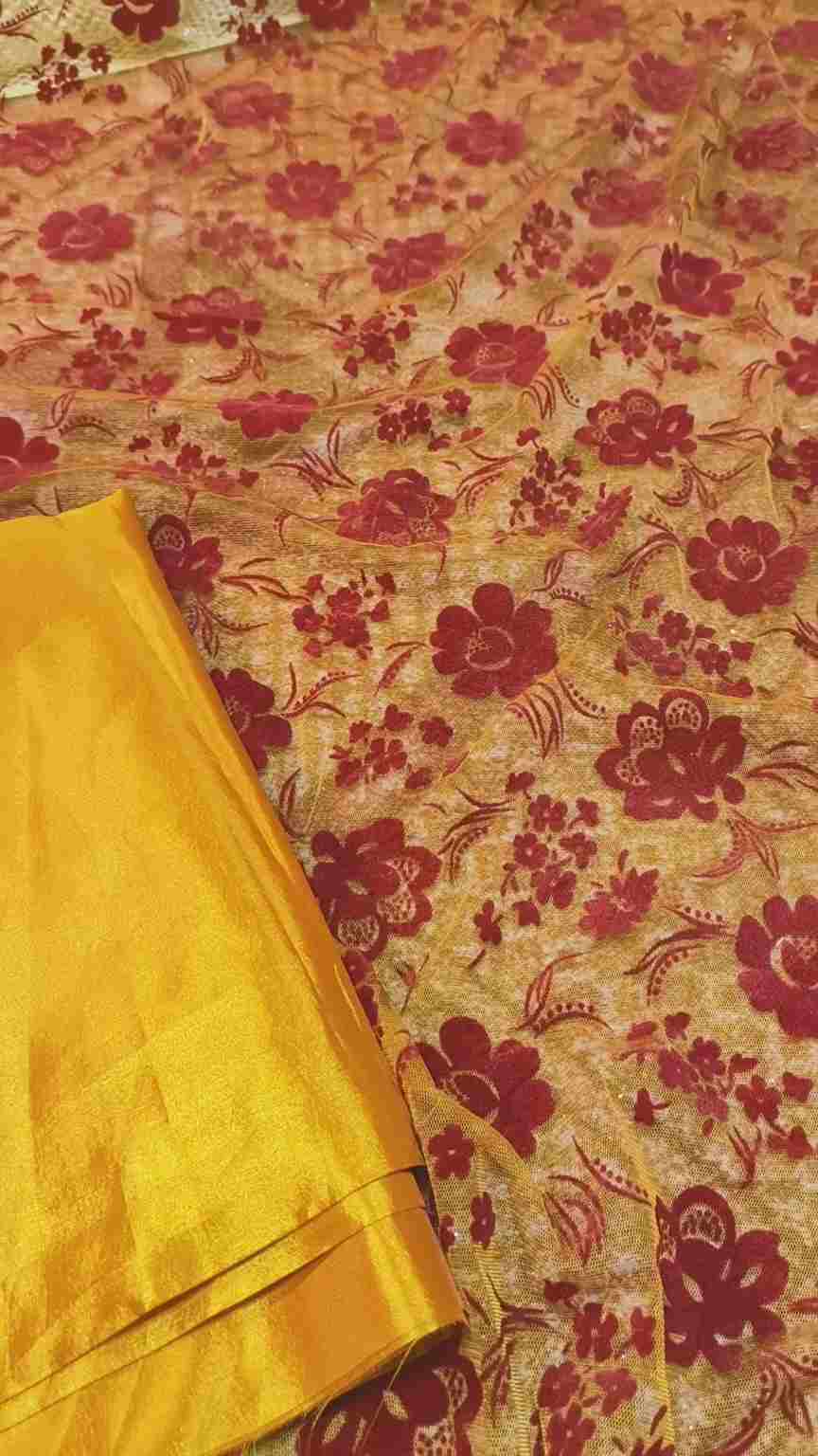 🤩 Sale Sale : M-7113  (2pc) Imported Fancy Suit Detail in video (Roll main Cutting k last main jo suit bachta hai Jin ka weight 100kg se kam hoga un ka bane ga es liye noqsan main dy rha hain