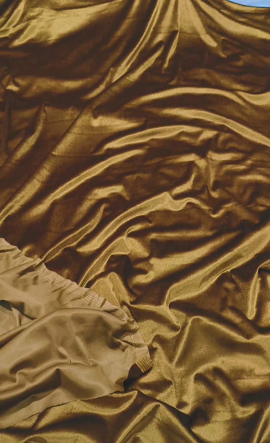 🥳 Big Sale in new Colors M-6432  Imported Korean Sada Plan Velvet Shirt & Truzer 2pc